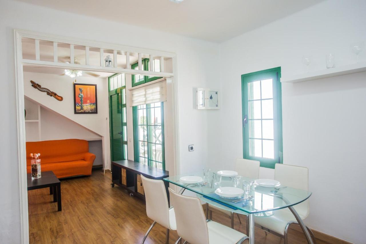 Apartamentos Haria En Puerto Del Carmen Tias Ngoại thất bức ảnh