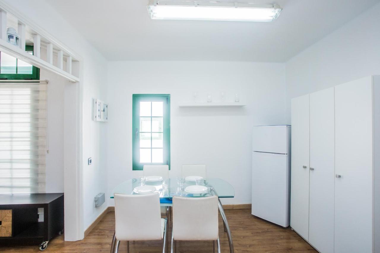 Apartamentos Haria En Puerto Del Carmen Tias Ngoại thất bức ảnh