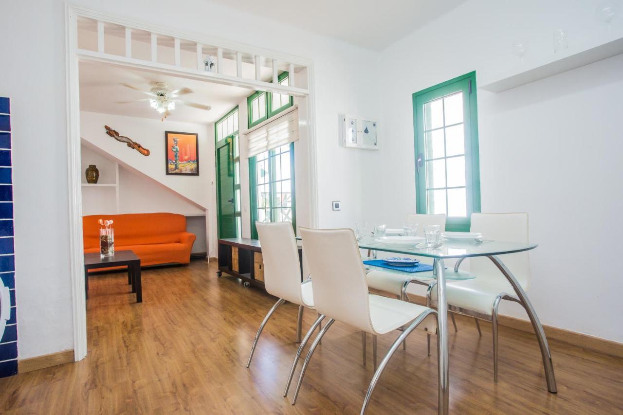 Apartamentos Haria En Puerto Del Carmen Tias Ngoại thất bức ảnh