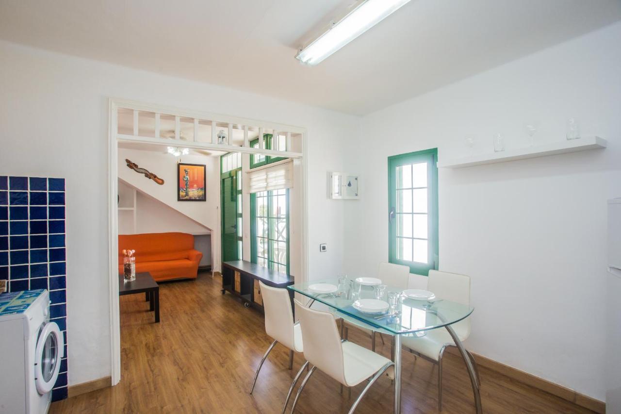 Apartamentos Haria En Puerto Del Carmen Tias Ngoại thất bức ảnh