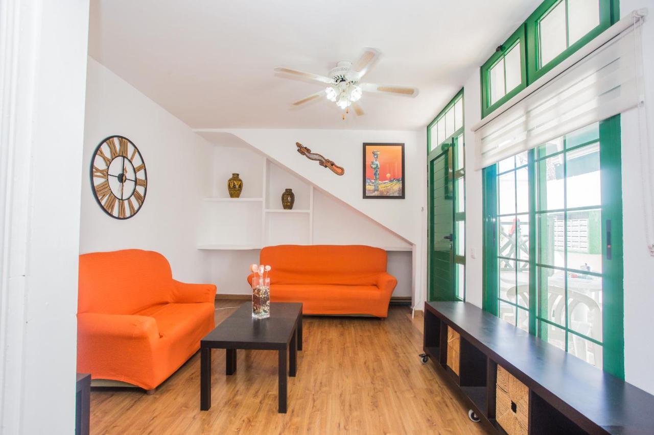 Apartamentos Haria En Puerto Del Carmen Tias Ngoại thất bức ảnh